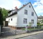 2-Familienhaus bezugsfrei mit Ausbaupotenzial - Hausansicht_vorne